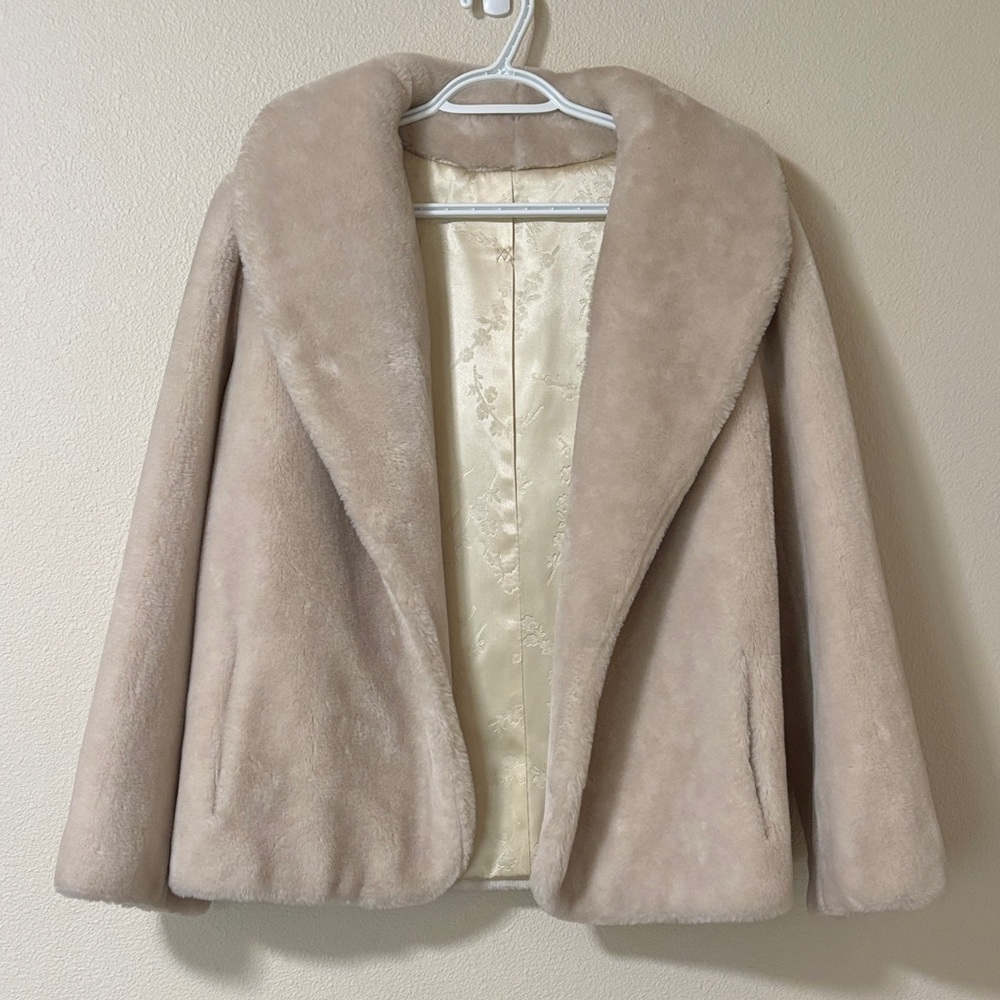 Vintage Sportowne Faux Fur Jacket